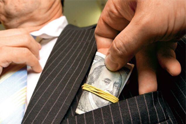 Корупційний скандал позбавить Чехію уряду