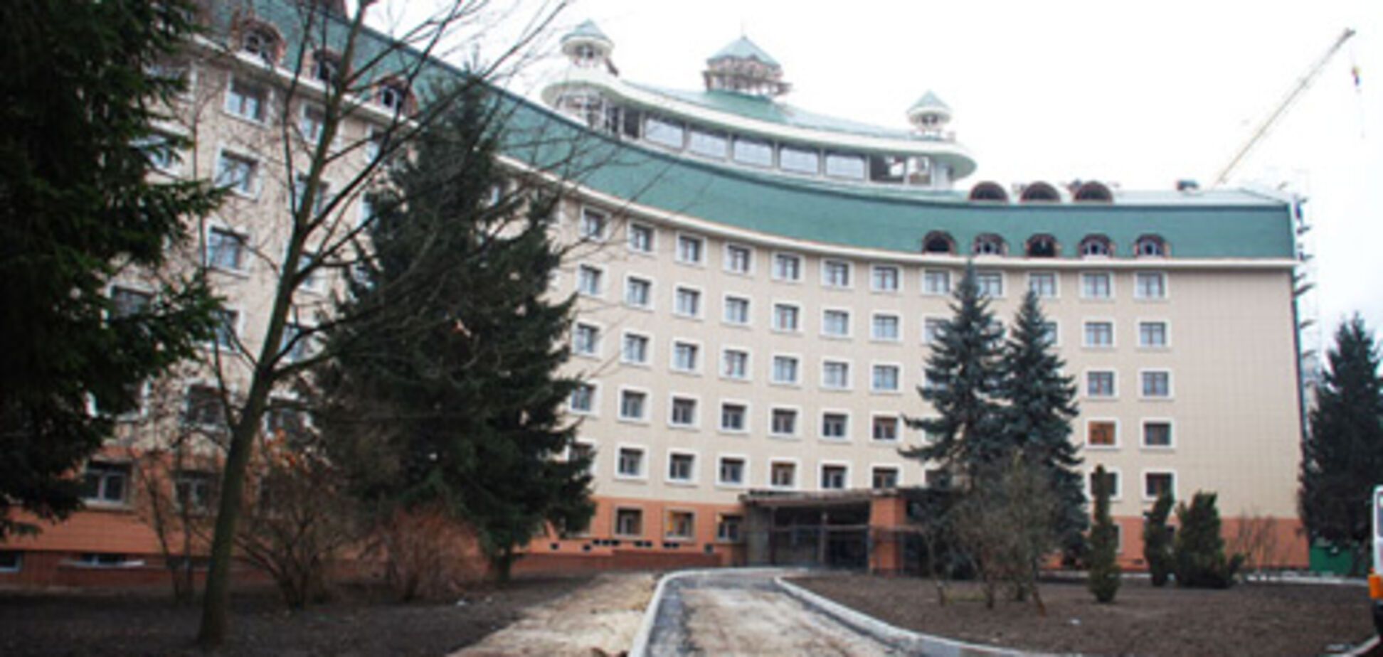 Ремонт 'Феофании' обойдется в 17 миллионов гривен