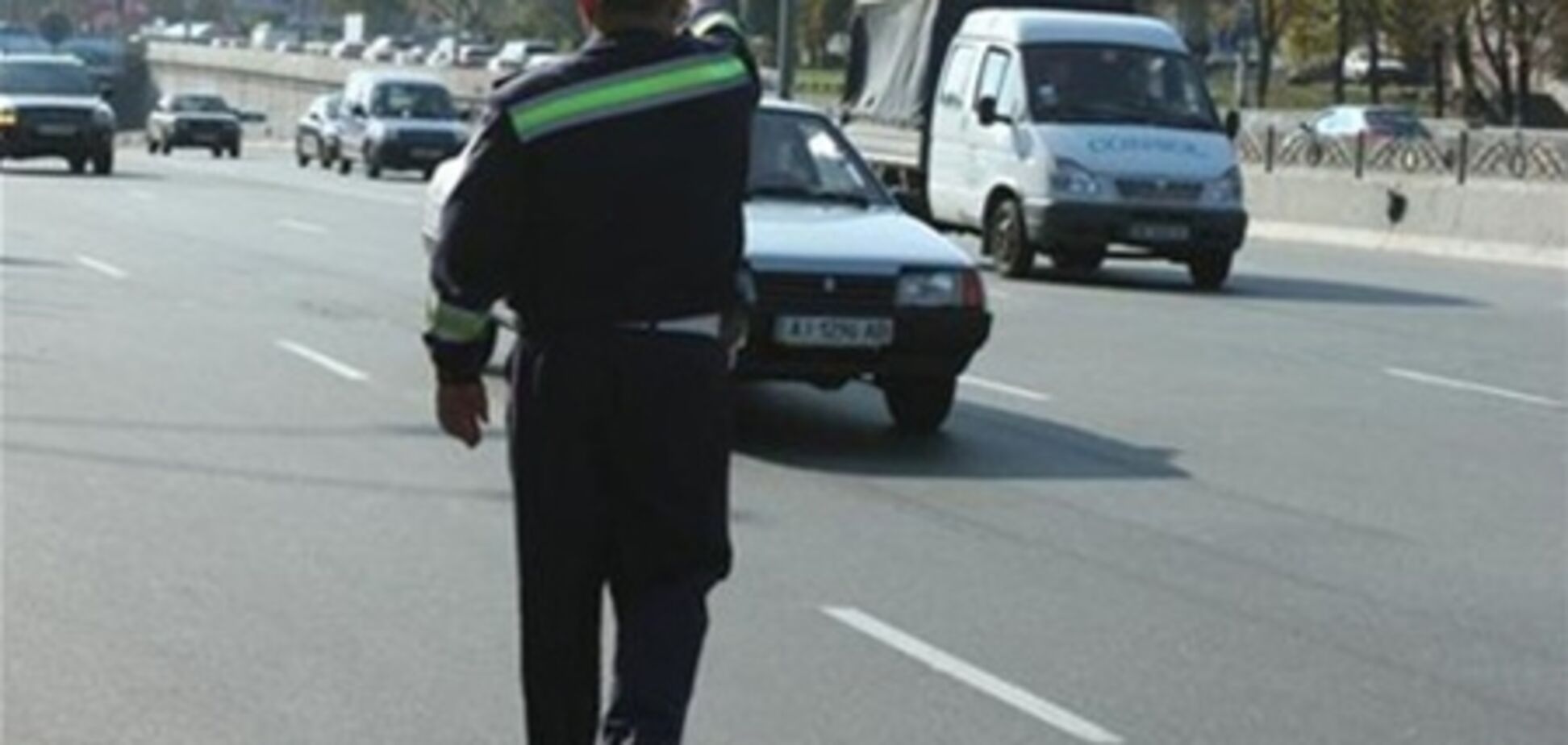 Пьяных гаишников засняли при оформлении ДТП