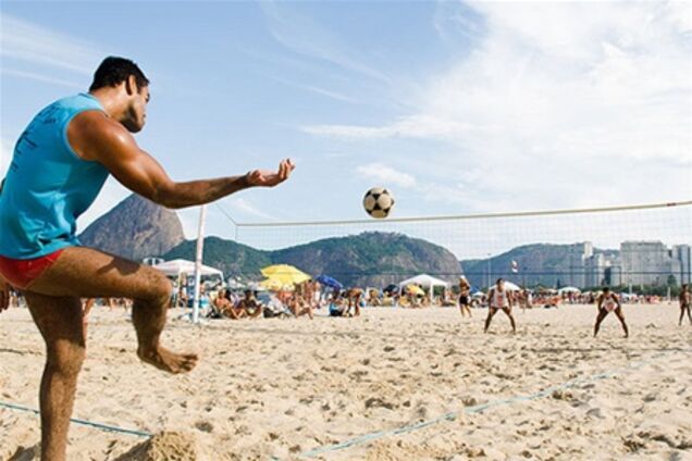 Самые необычные виды спорта. Футволей