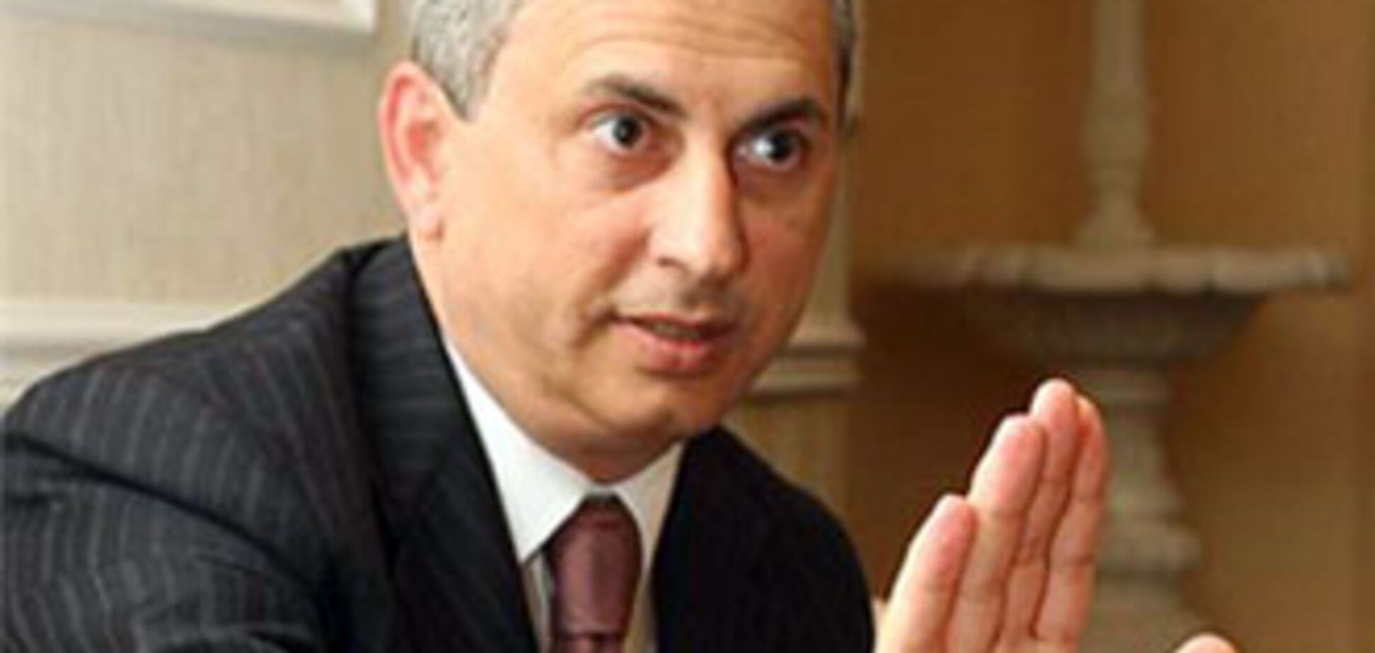 Колесніков запропонував Кабміну вирішувати всі питання в скайпі