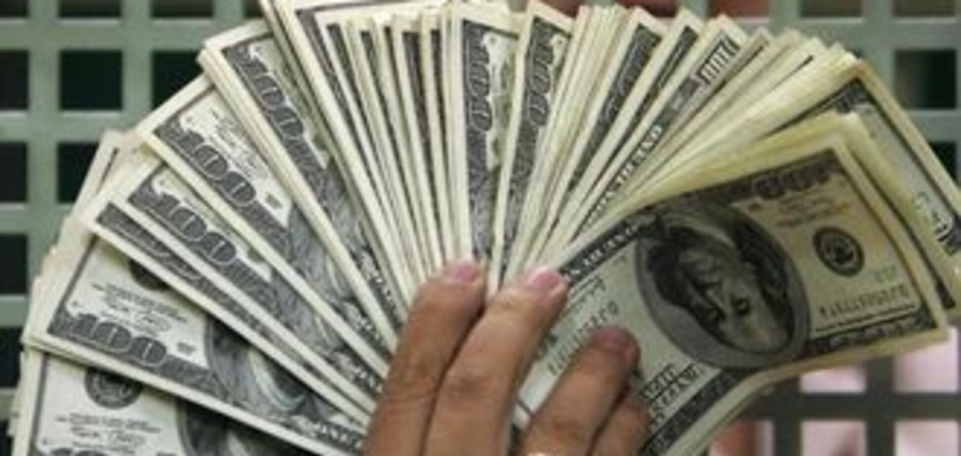 Порятунок економіки США загрожує новою кризою