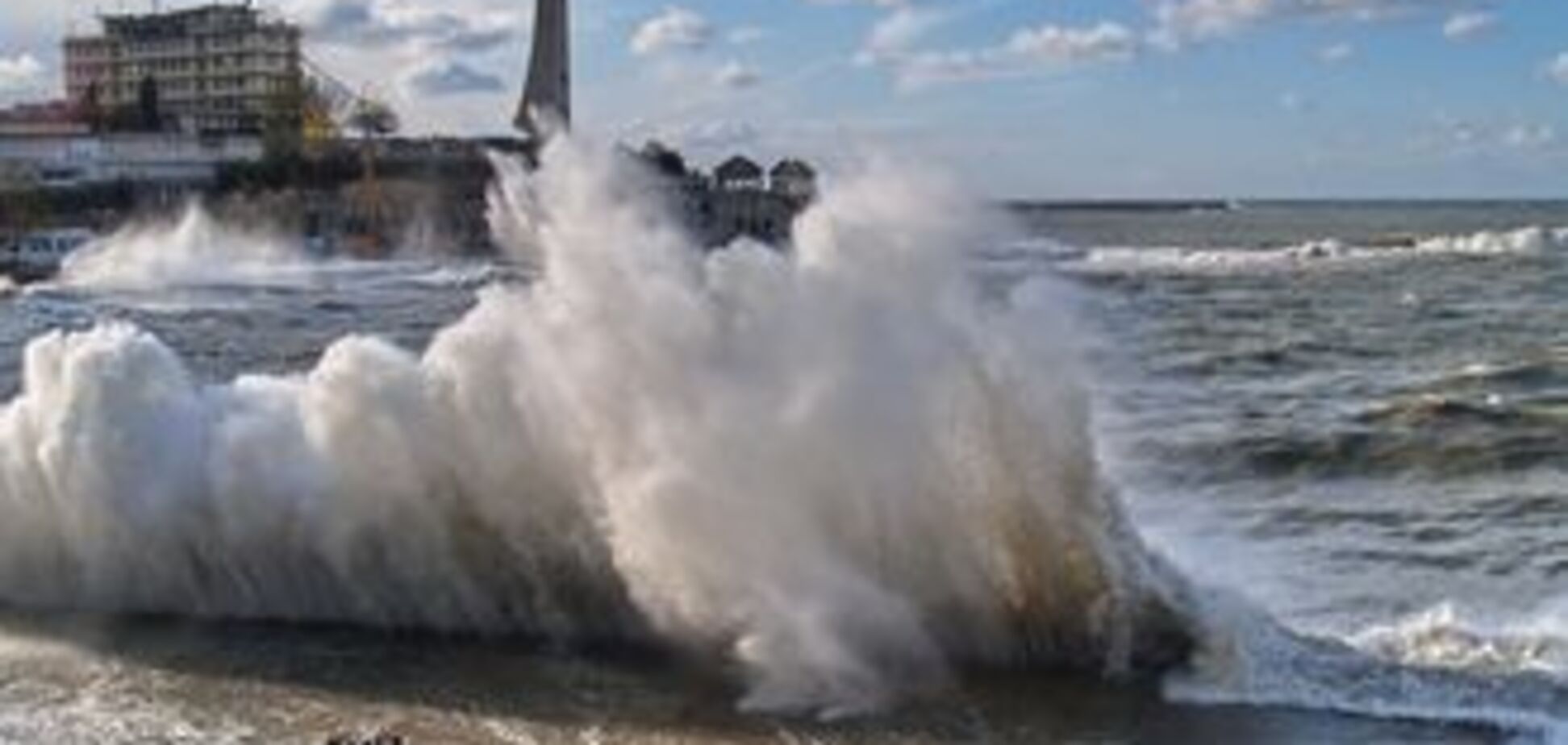 У Криму оголосили штормове попередження, 1 лютого 2010