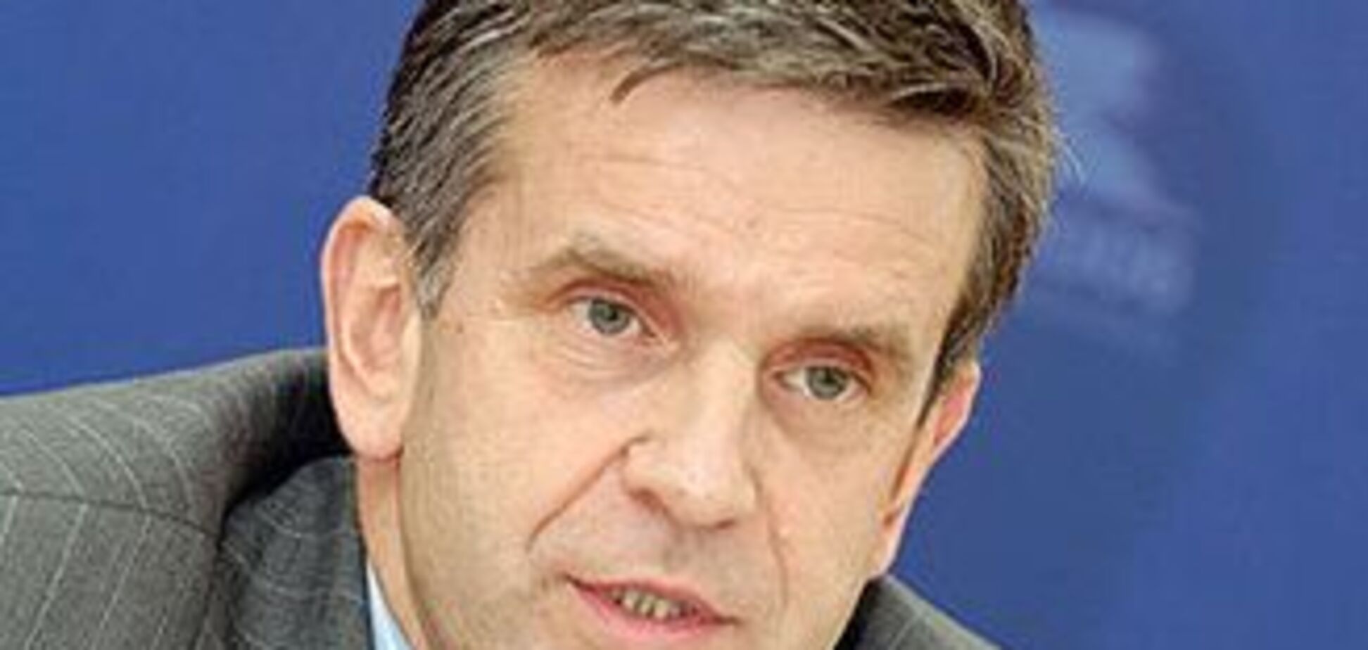 Грамоты Зурабова перепишут на имя Януковича