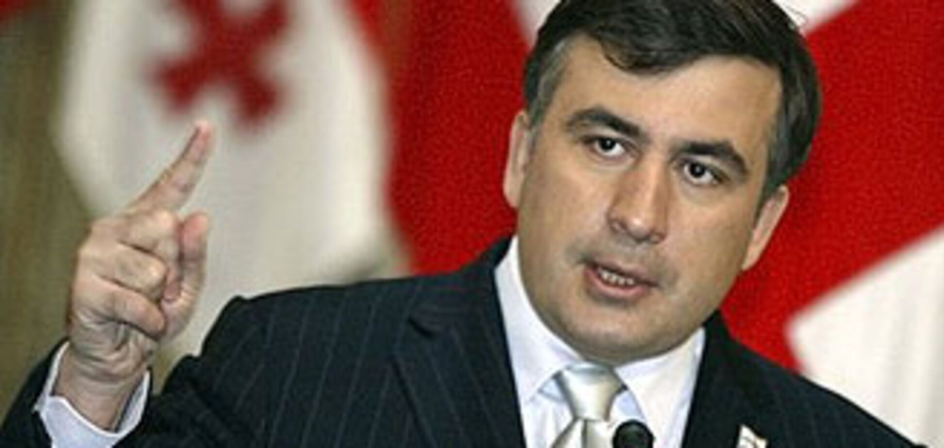 Медведєв оголосив Саакашвілі персоною нон грата