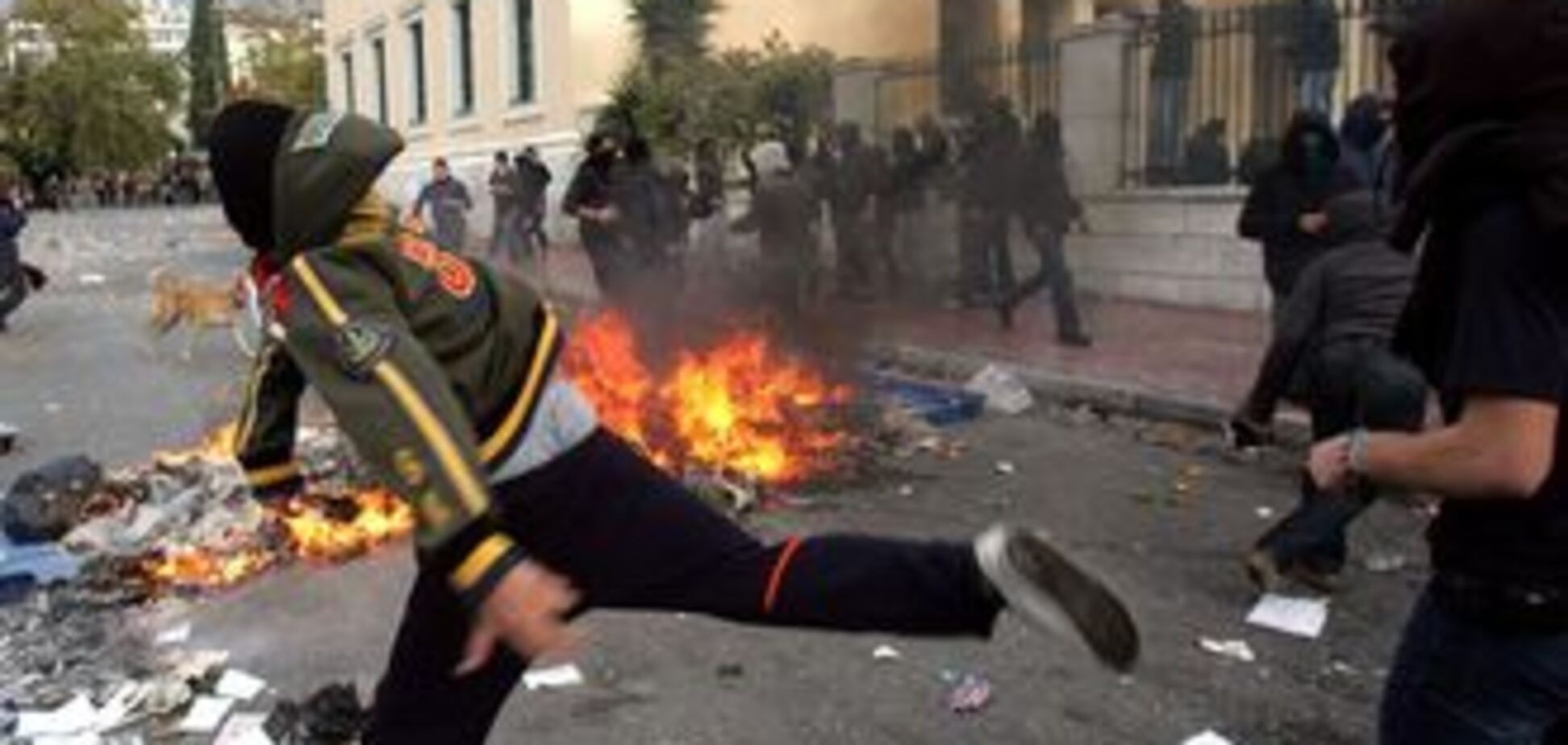В Афінах знешкодили саморобну бомбу