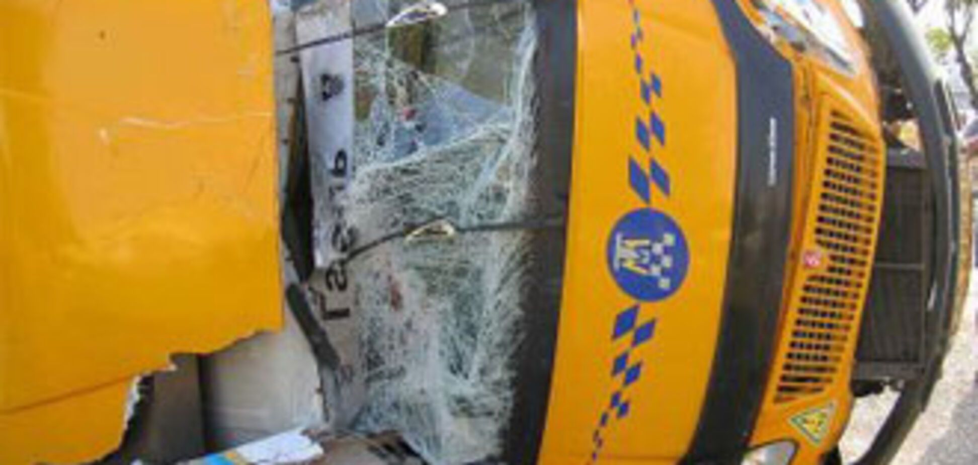 На Тернопольщине перевернулся автобус с пассажирами, 18 февраля 2010