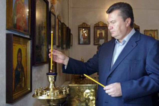 Янукович відзначить перемогу молитвою