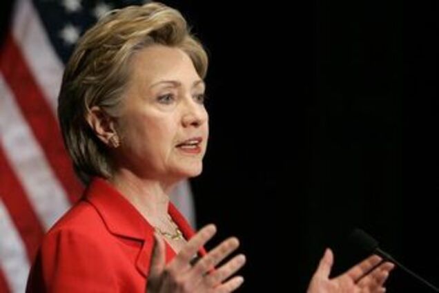 Клинтон: НАТО не угрожает Росии