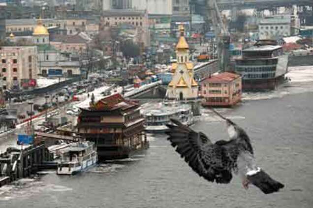 Плавучие рестораны заставят арендовать землю под Днепром