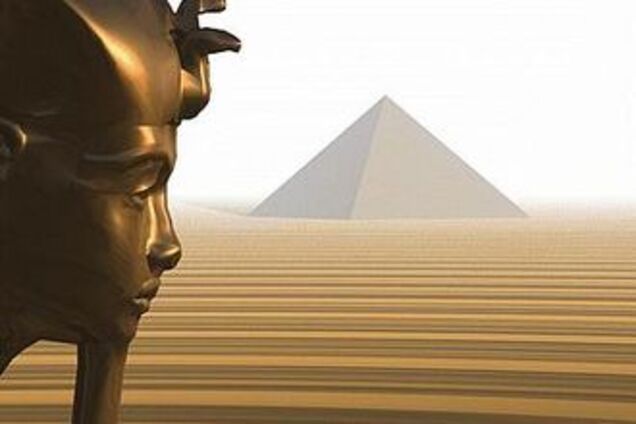 Гигантскую голову фараона откопали в Египте