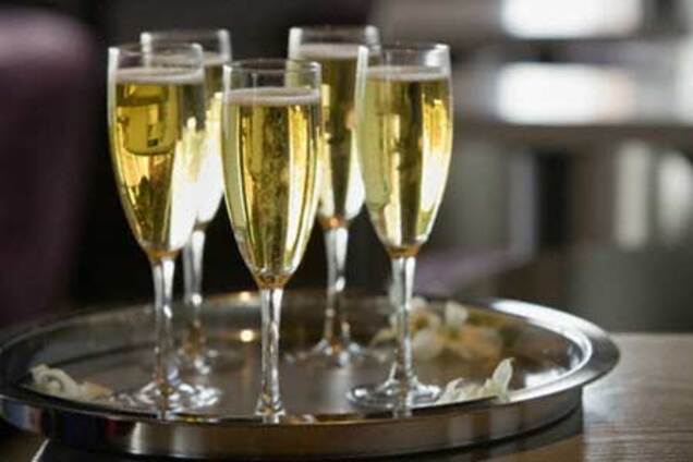 Игристое вино из Англии потеснило знаменитое шампанское
