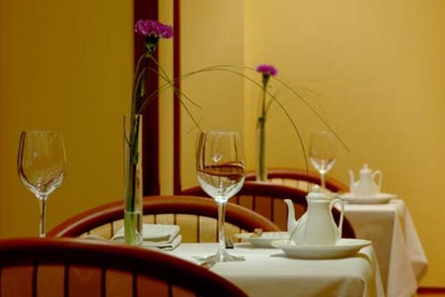 Американский ресторан ограбили трижды за четыре дня