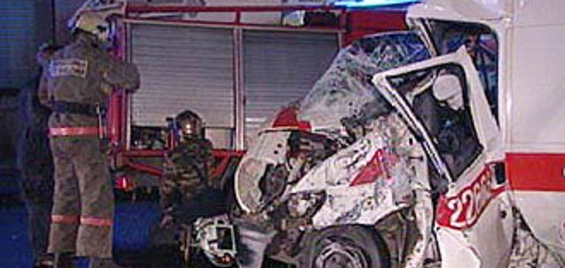 На Полтавщине Toyota Camry врезалась в скорую помощь