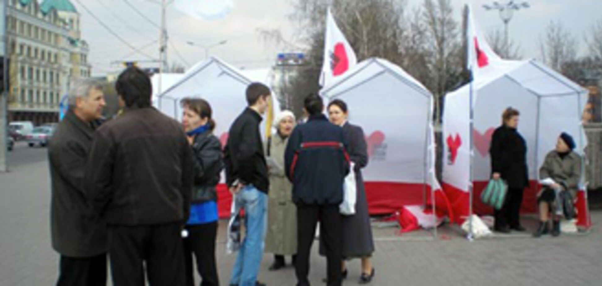 Шахраї обдурили 200 осіб на передвиборній агітації