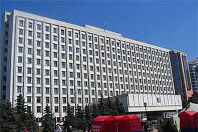 Лукаш: информация про заминирование снижает явку избирателей