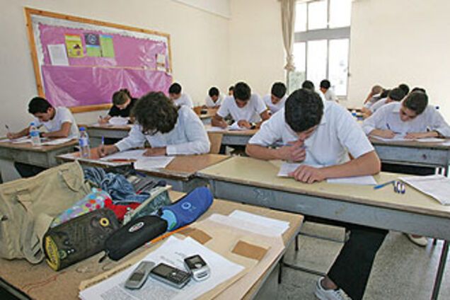 Семиноженко собирается поменять систему поступления в ВУЗы