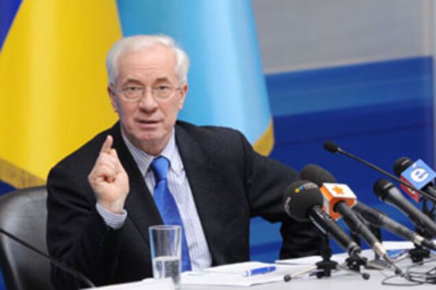 Азаров: Госдолг Украины достиг 93,5% ВВП