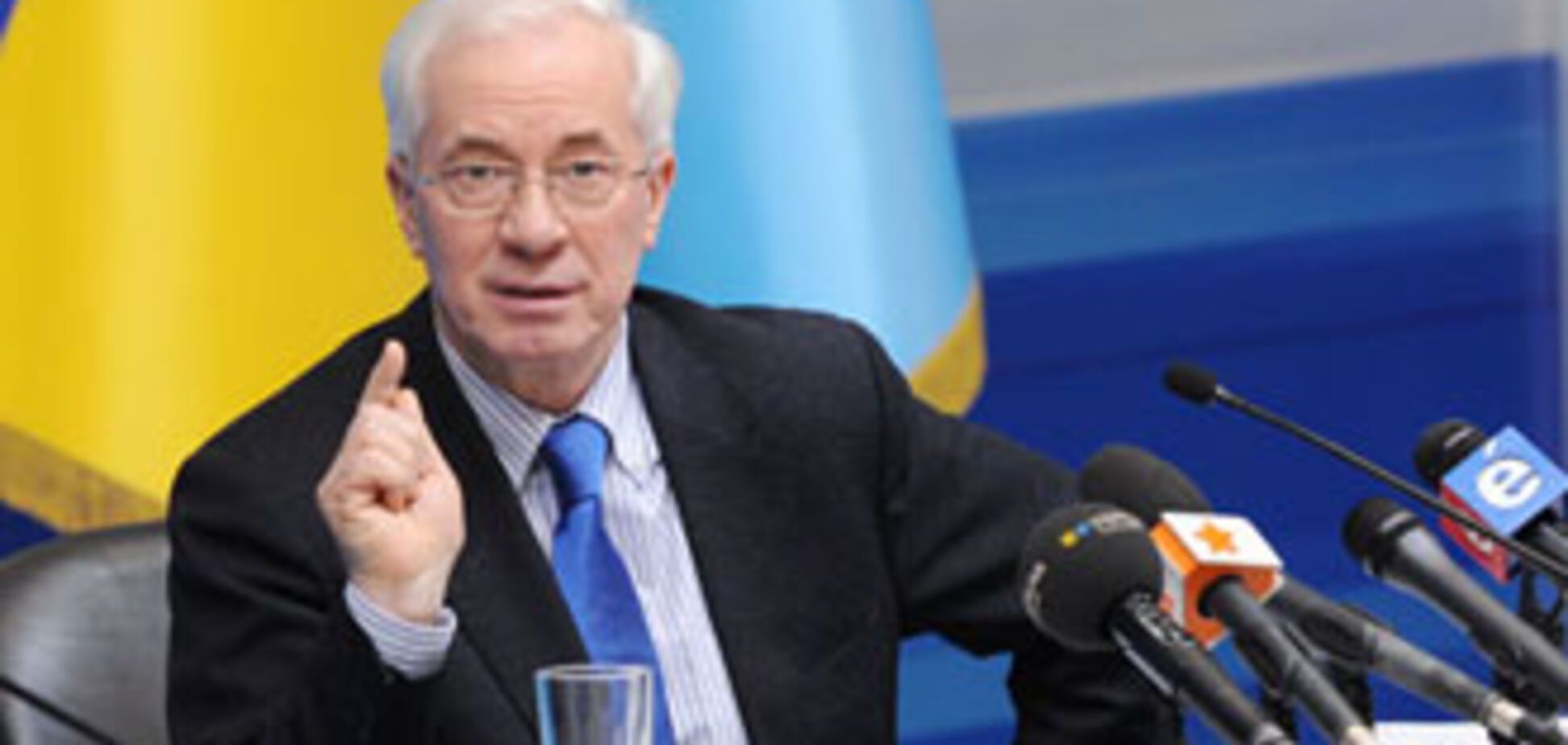 Азаров: Госдолг Украины достиг 93,5% ВВП