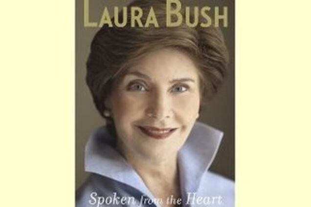 Дружина Буша-молодшого закінчила писати мемуари