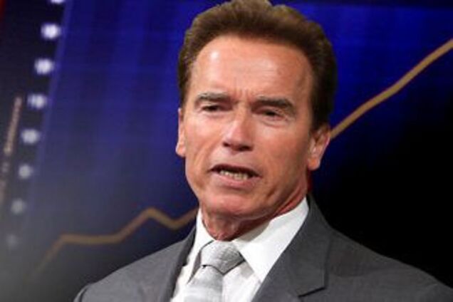 Рейтинг Шварценеггера упал до рекордно низкого уровня