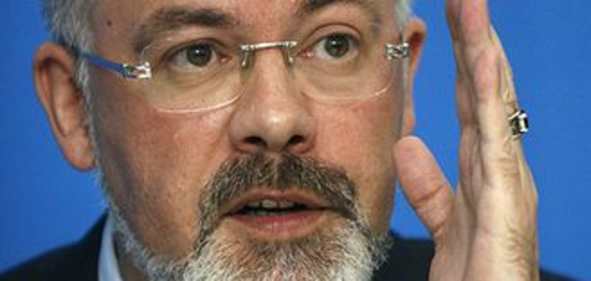 Ющенко: Табачник принесет в образование только раскол