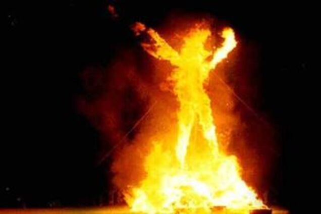 Христианина заживо сожгли за отказ принять ислам