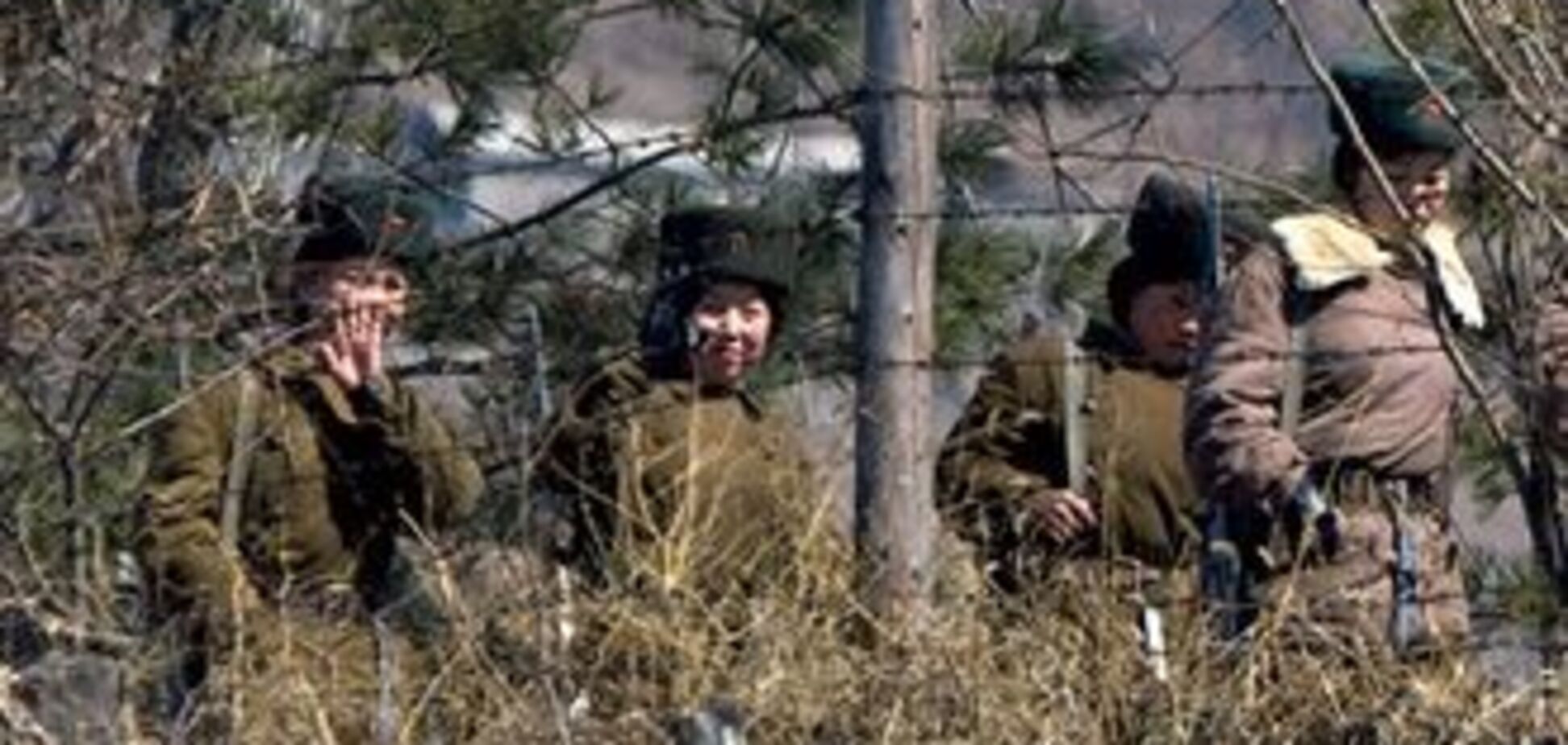 КНДР привела войска в полную боевую готовность