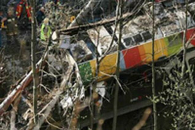 В Італії зсув накрив потяг, є жертви