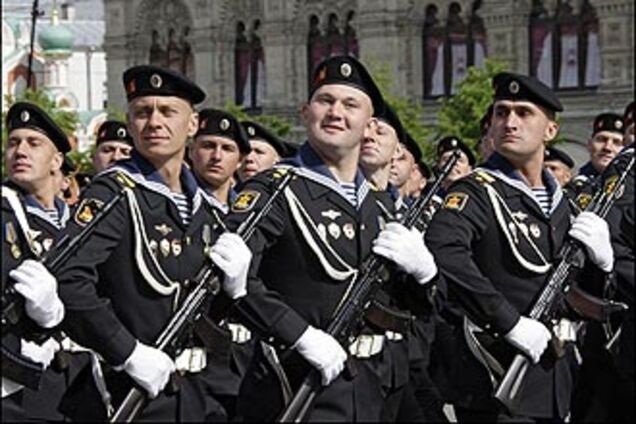 УНП призывает не пускать российских военных на парад