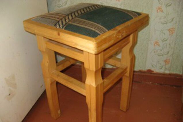 Господар будинку забив квартиранта табуреткою