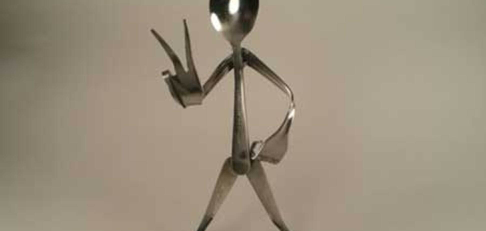 Очень оригинальное применение столовых приборов