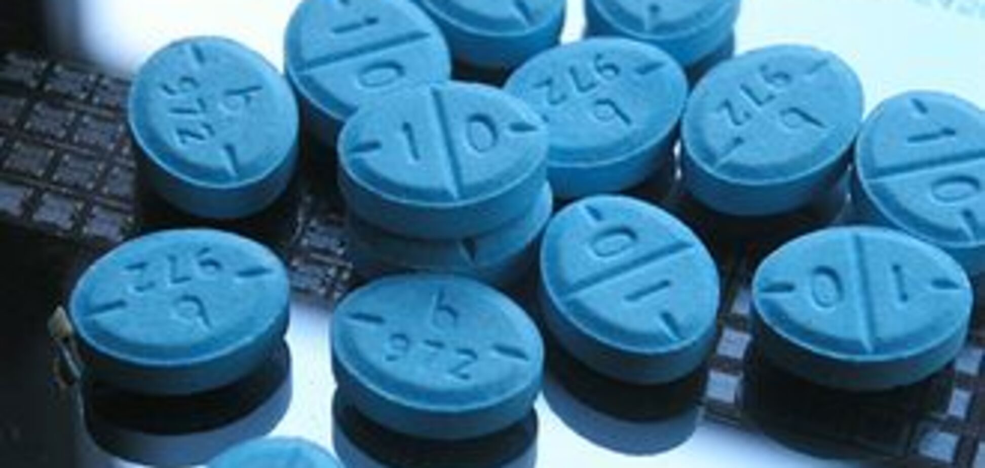 Наркотики на миллион гривен прятали в пакетах из-под сока