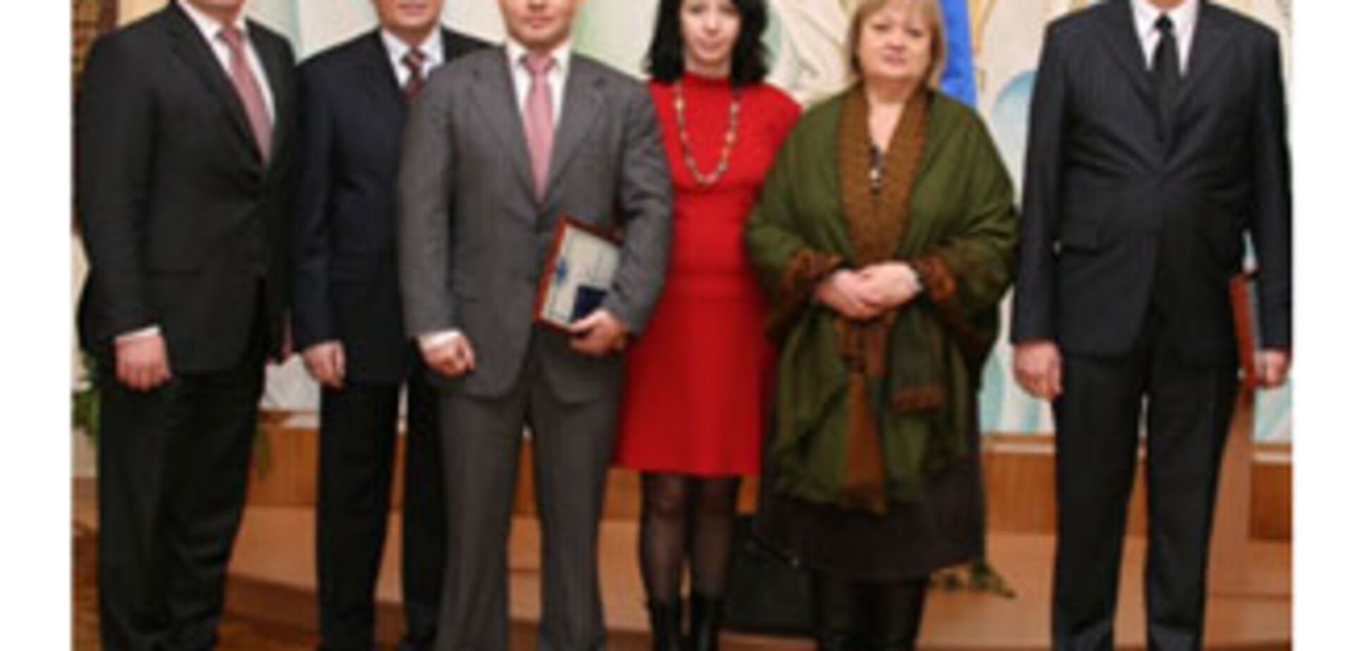 СБУ наградила Вадима Киселя за помощь детям