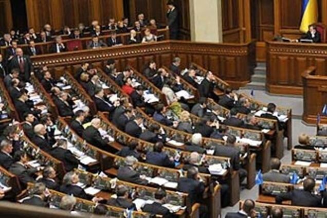 Янукович пригрозив опозиції жорсткою відповіддю