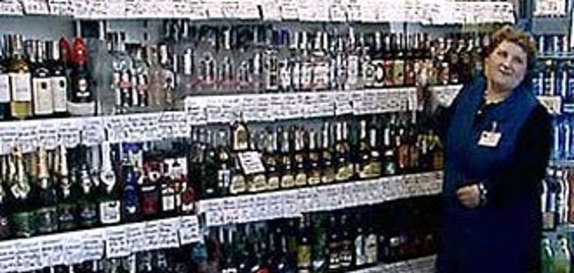 Кабмин подымет цены на сигареты и пиво