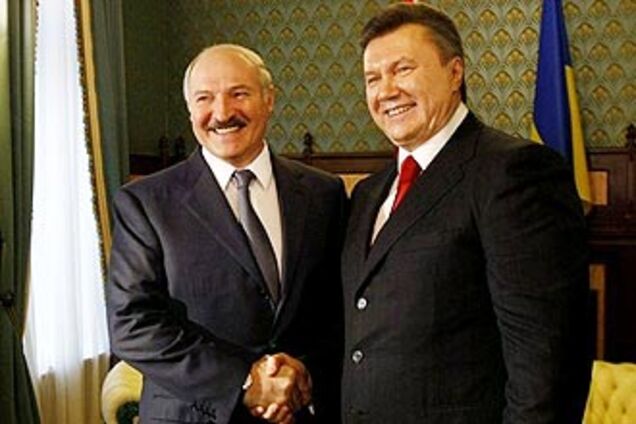 Янукович договорился с Лукашенко качать нефть Уго Чавеса