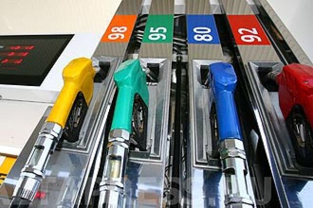 Кабмін: бензин не подорожчає занадто сильно