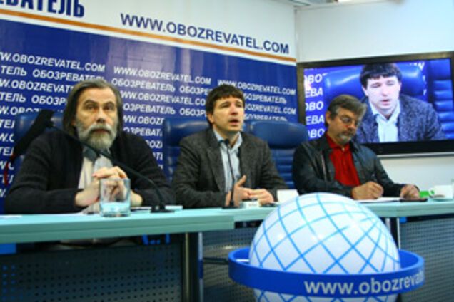 Украинский Конституционный Суд  – позолоченный «Запорожец»