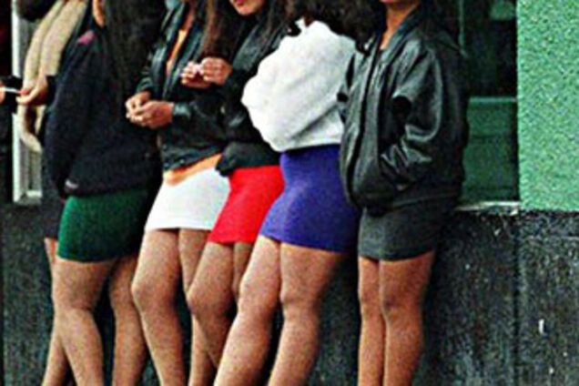 Внимание, на дорогах проститутки!