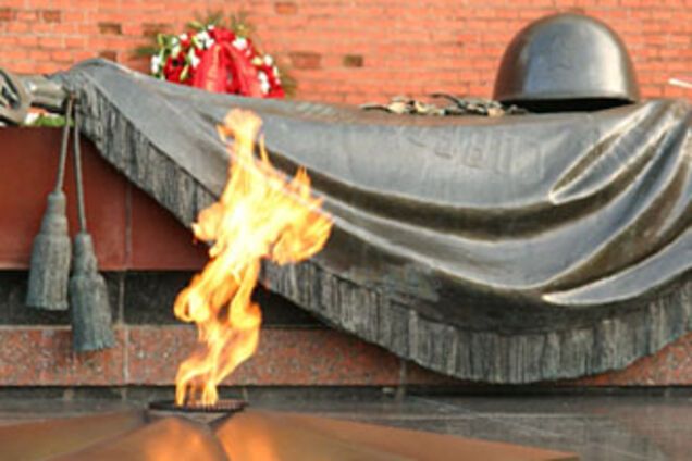 В Крыму на металлолом разобрали памятник жертвам фашистов