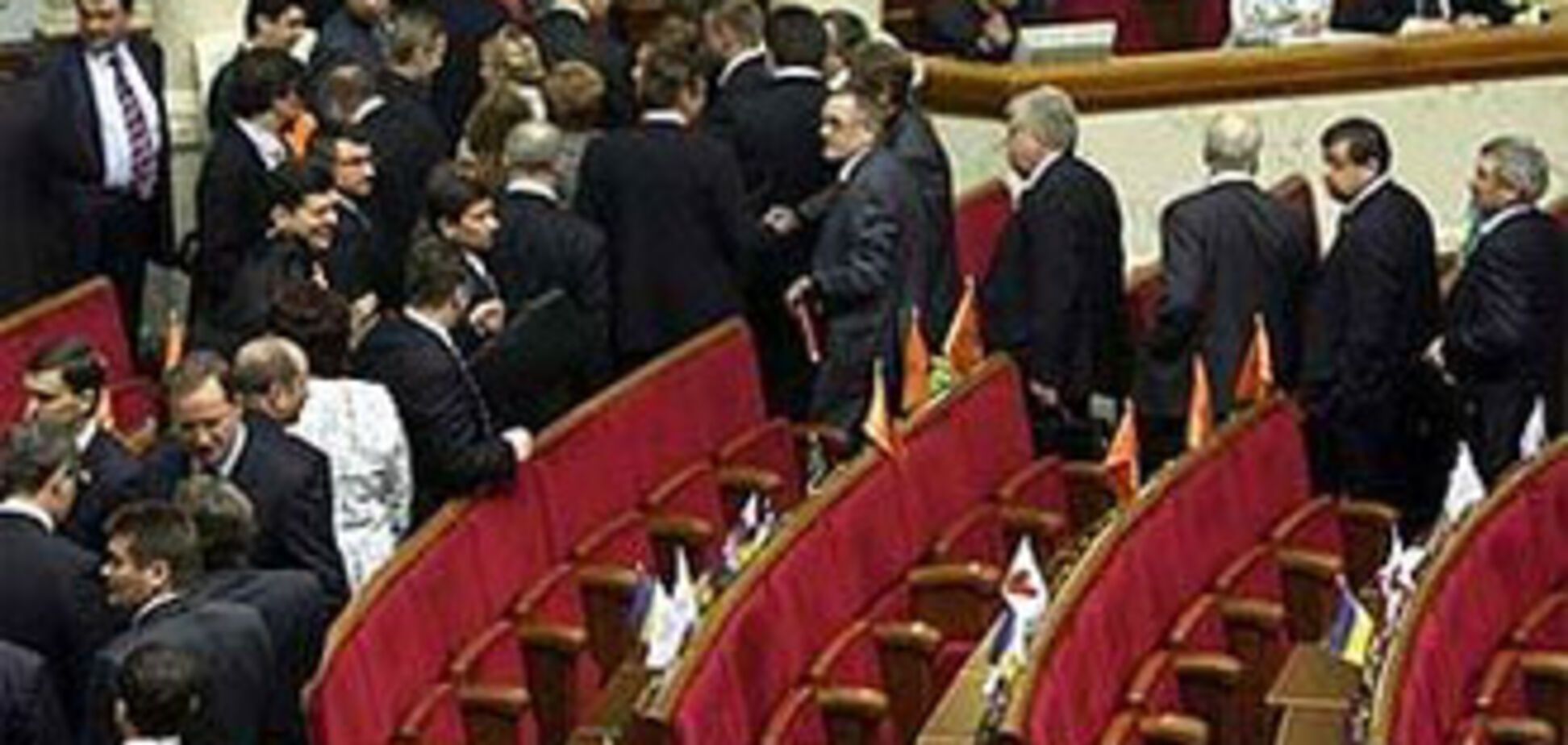 Ющенко просит распустить Раду