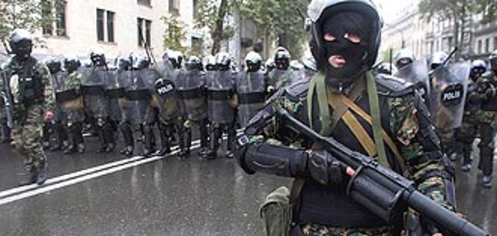 В Тбилиси произошли столкновения оппозиции с полицией