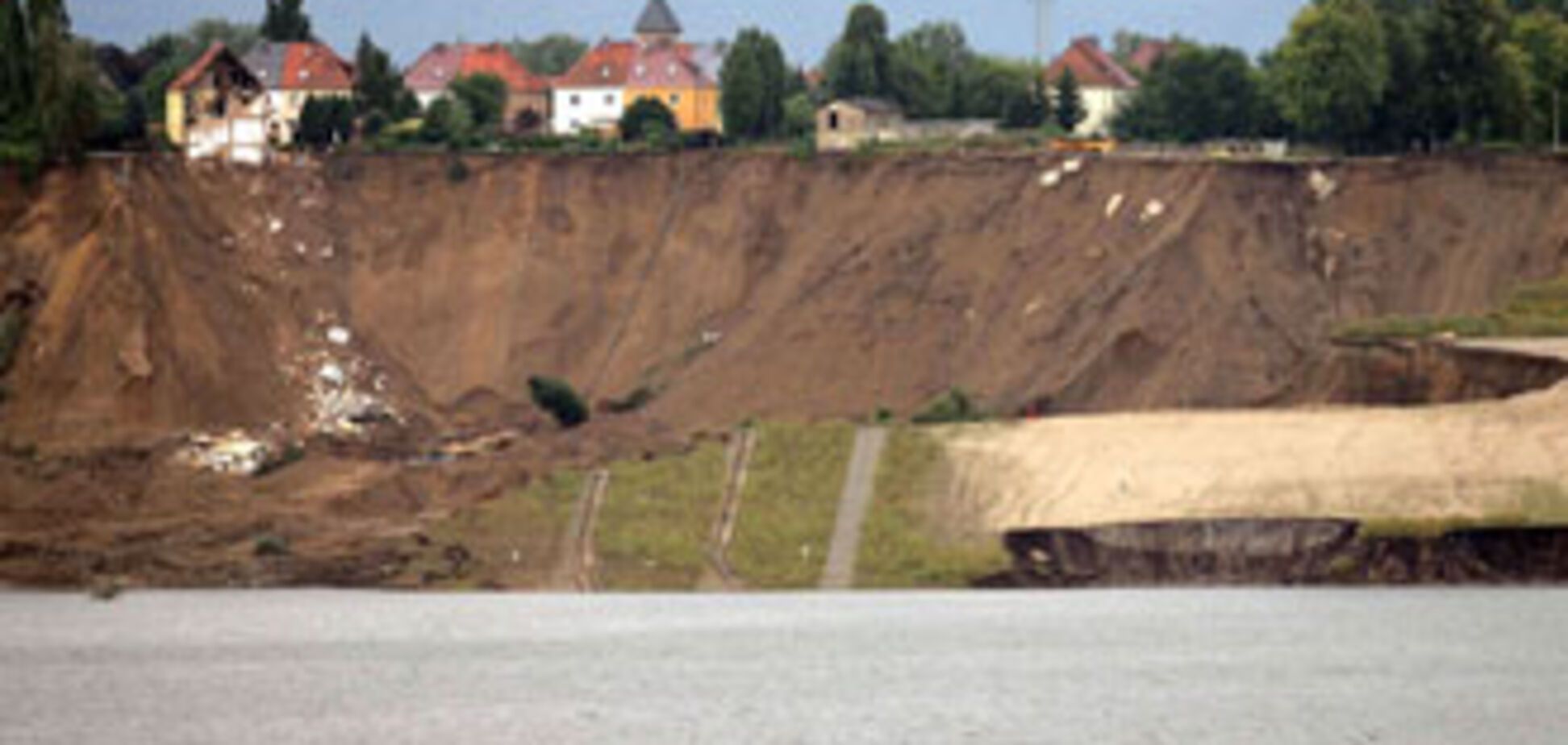 У Бразилії зростає кількість загиблих в результаті зсувів. ФОТО