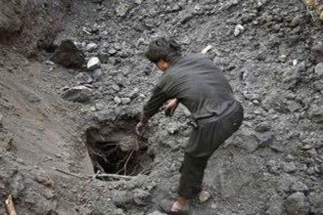 На Донбассе выявили нелегальный шахтный комплекс