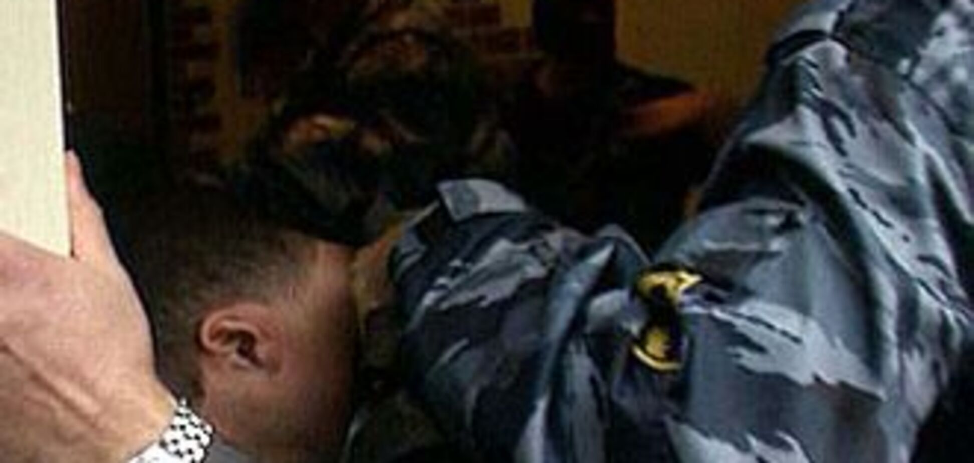 Спецназ відняв у двох безробітних 10 мільйонів рублів