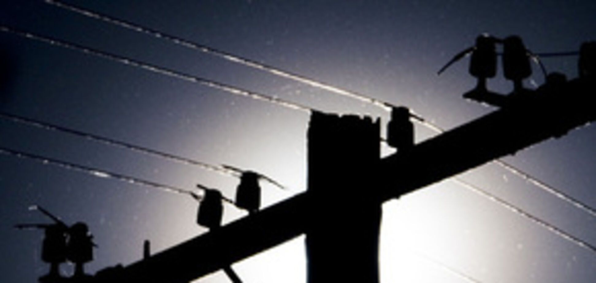 В Англії крали електроенергію м'ясним крюком