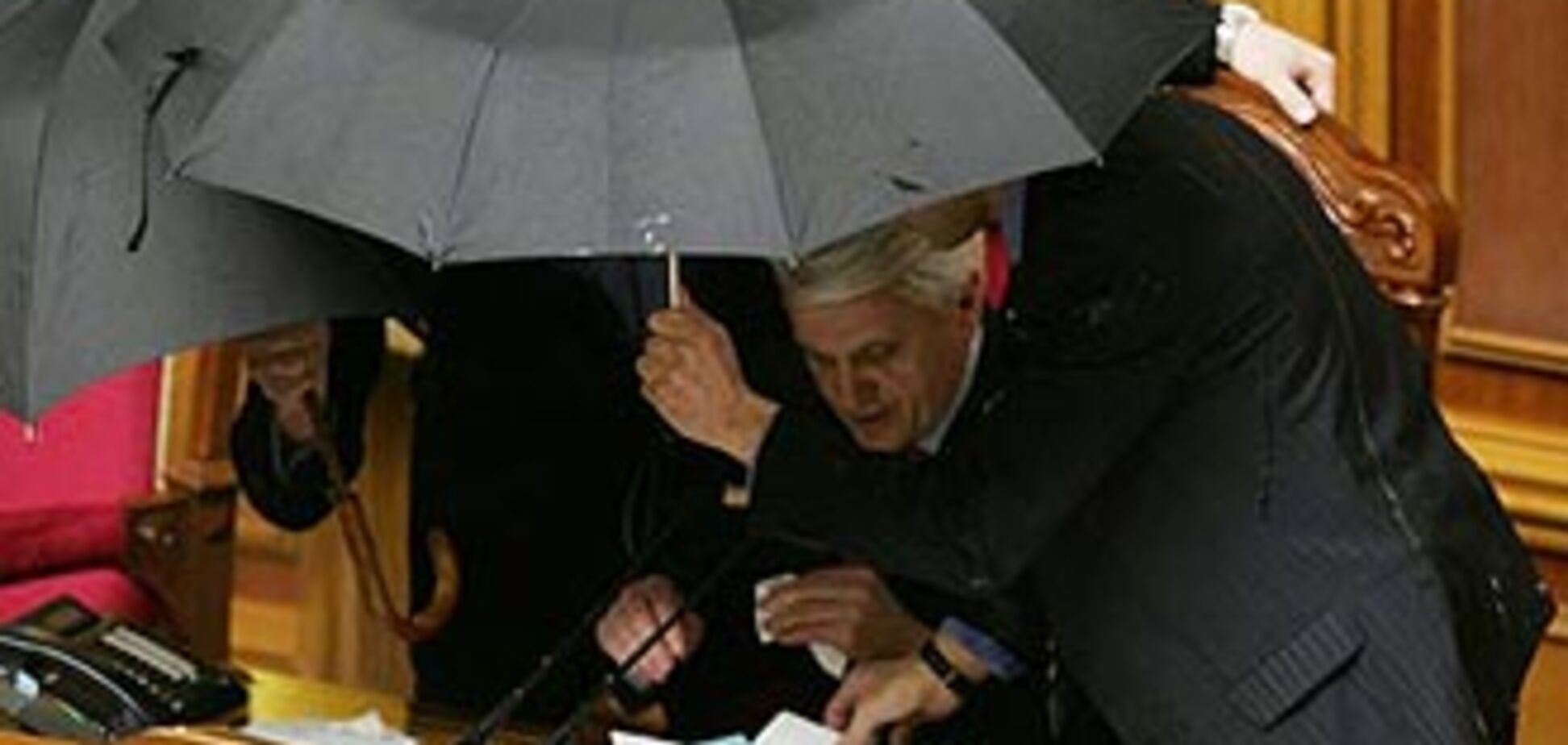 ГПУ изучает яично-дымовой скандал со всех сторон