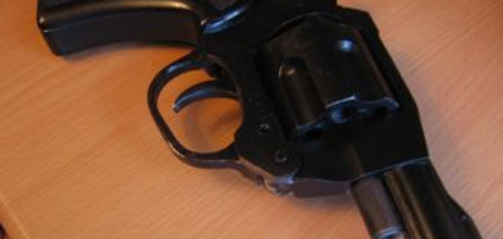 Українка намагалася продати в Росії зброю