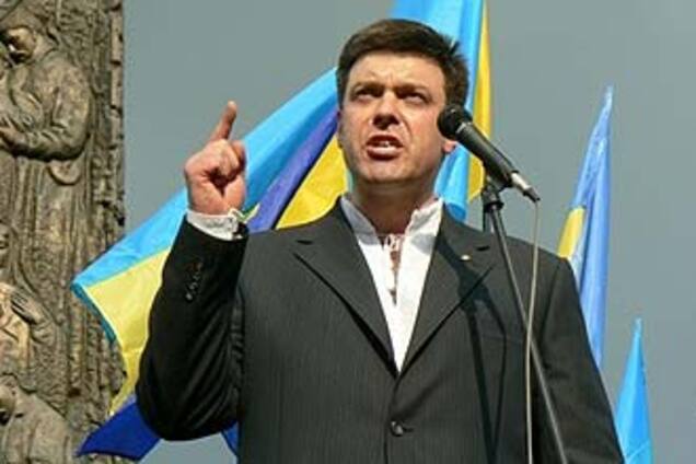 У Тернополі відбулося віче проти здачі Севастополя